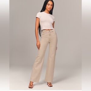 NWT - Abercrombie High Rise 90’s Relaxed fit Jean in Oat
